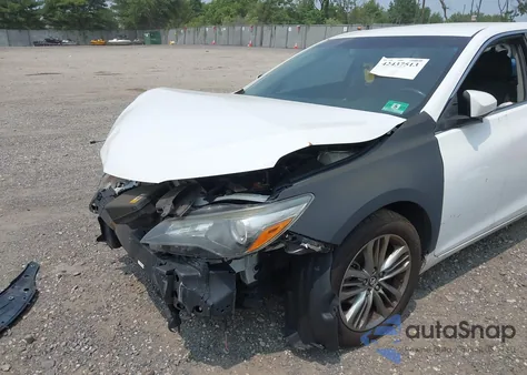 2017 Toyota Camry Se z USA, uszkodzony, nr VIN 4T1BF1FK8HU636395